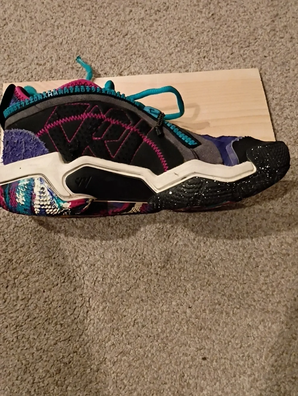 Women's Multicolor Athletic Sneaker - Teal & Purple